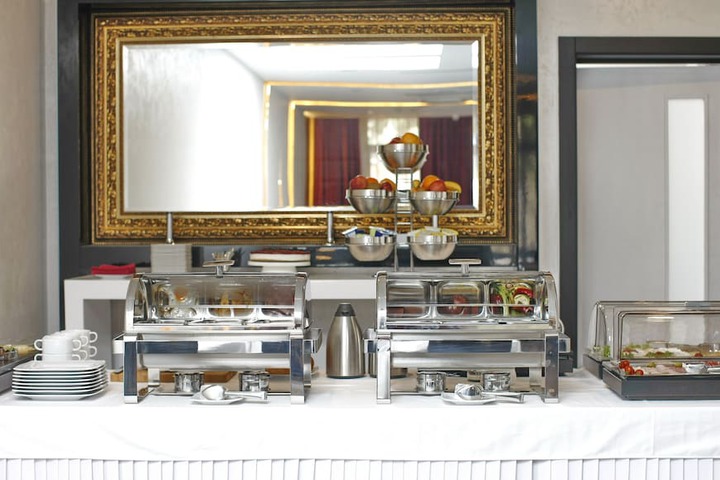 Dining 216 of 267