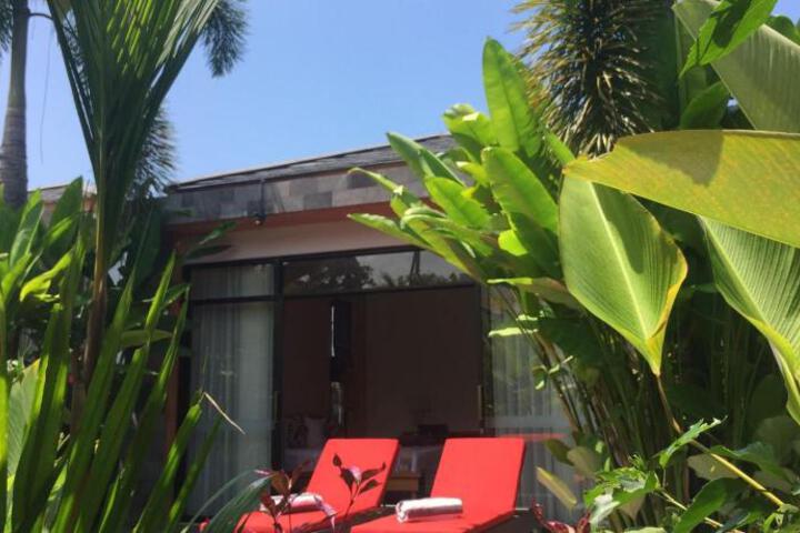 General 33 of 50