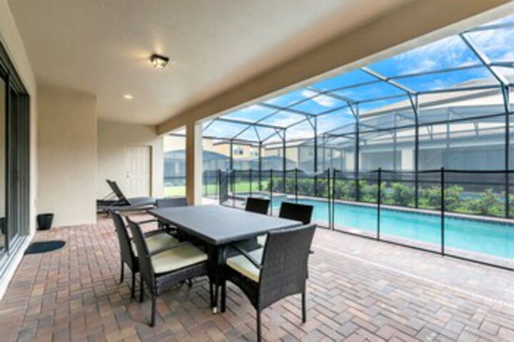 Terrace/Patio 2 of 86