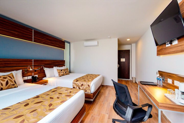 Room 11 of 68