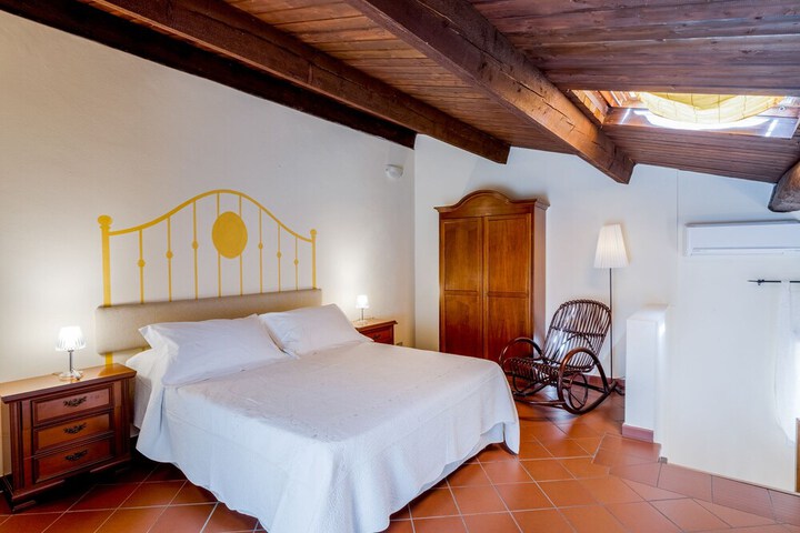 Room 13 of 65