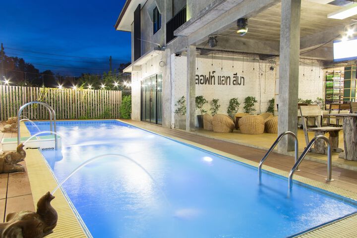 Pool 45 of 59