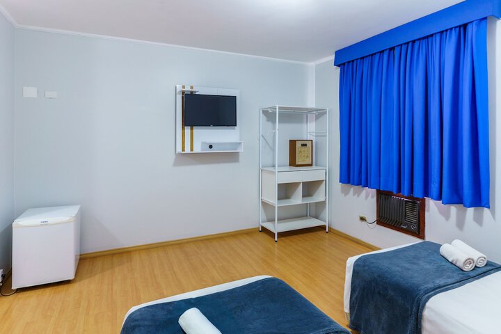 Room 19 of 61
