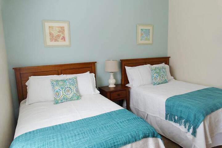 Room 5 of 21