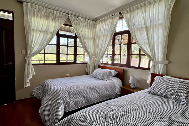 Room 3 of 41