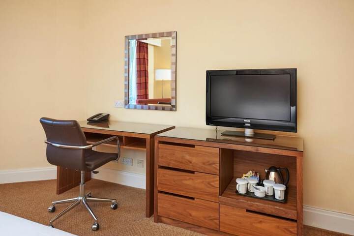Room 20 of 36