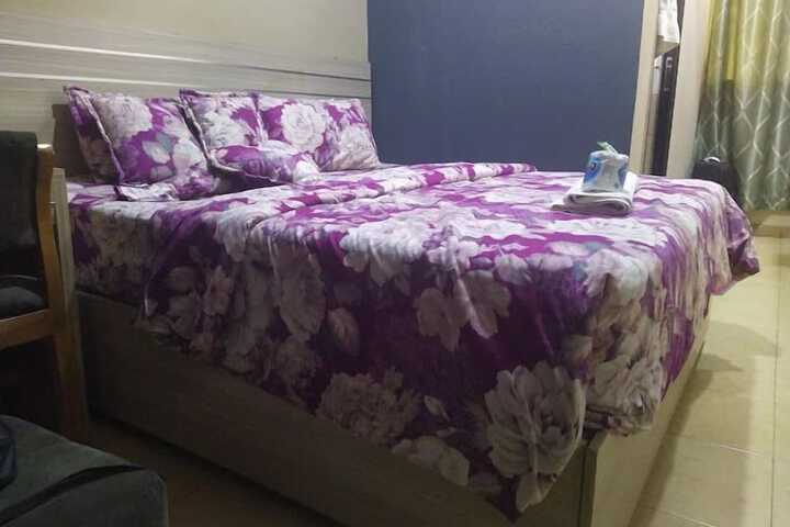 Room 7 of 70