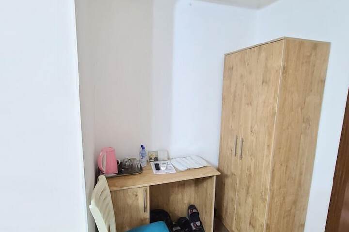 Room 39 of 102