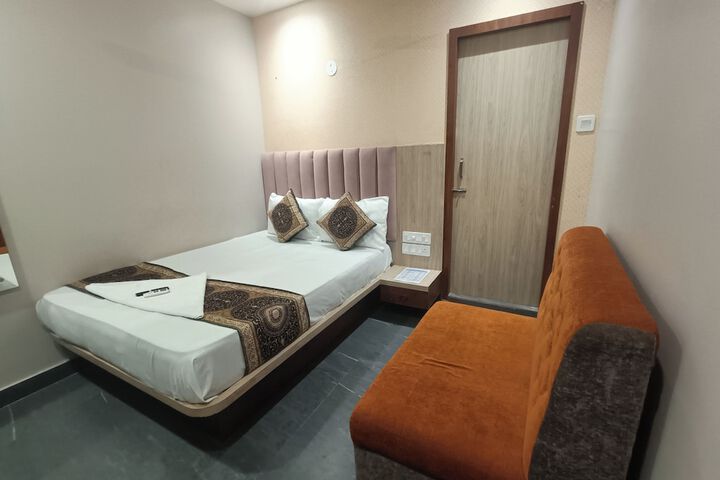 Room 29 of 54