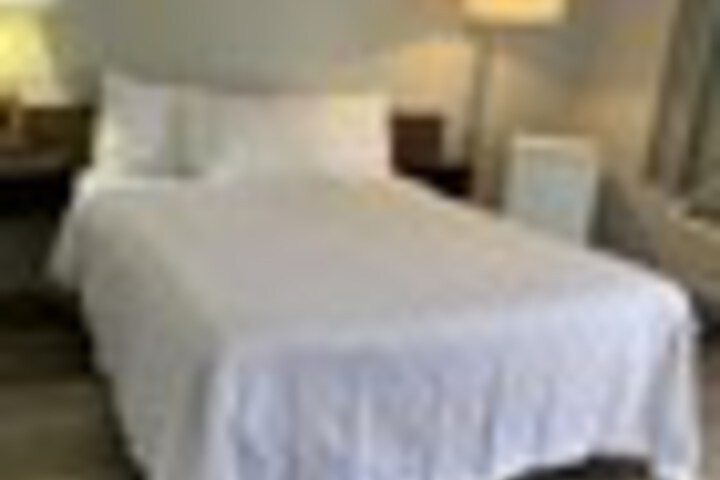 Room 20 of 48