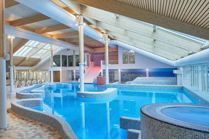 Pool 5 of 14