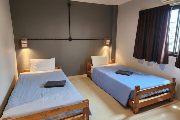 Room 20 of 86