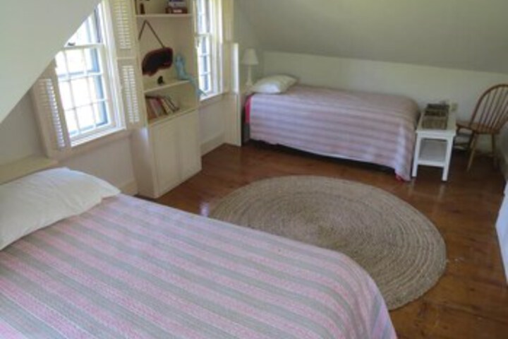 Room 29 of 32