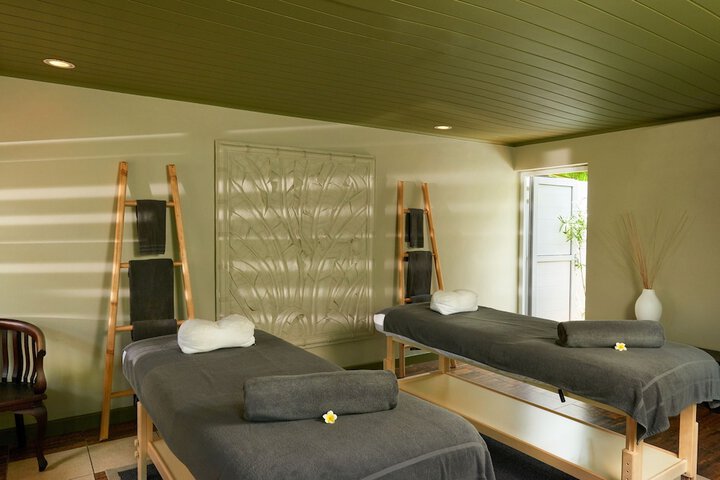 Room 65 of 215