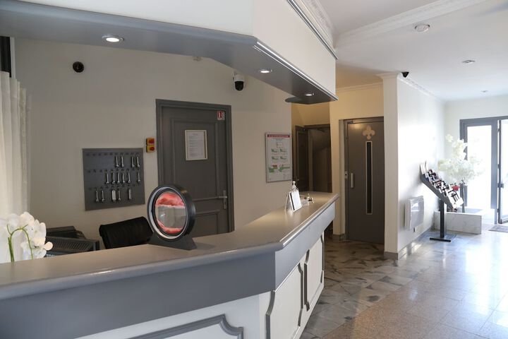 Hotel Interior 3 of 33