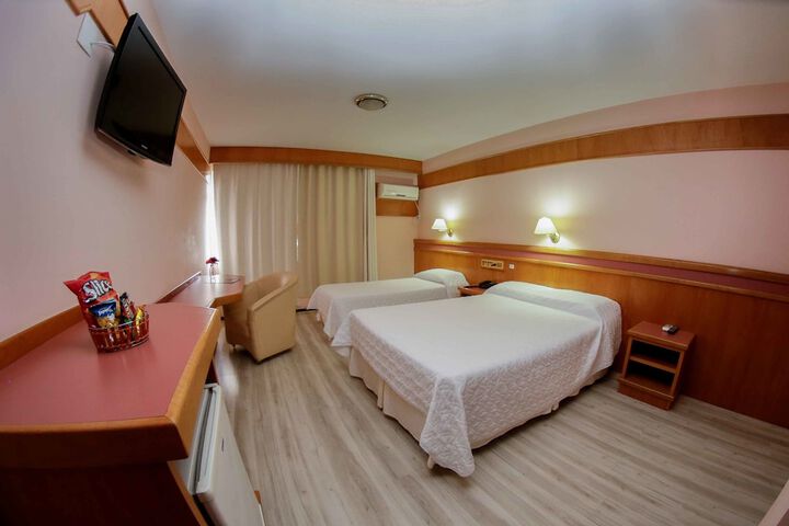 Room 12 of 67