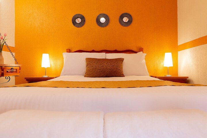 Room 4 of 24