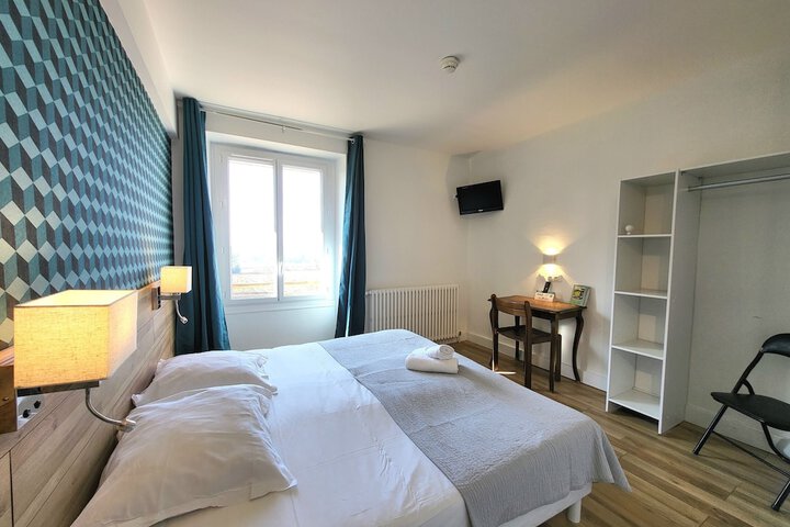 Room 8 of 21