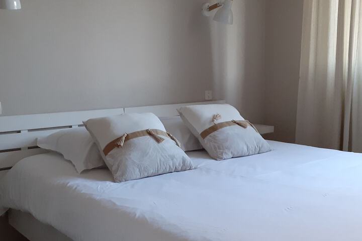 Room 5 of 50
