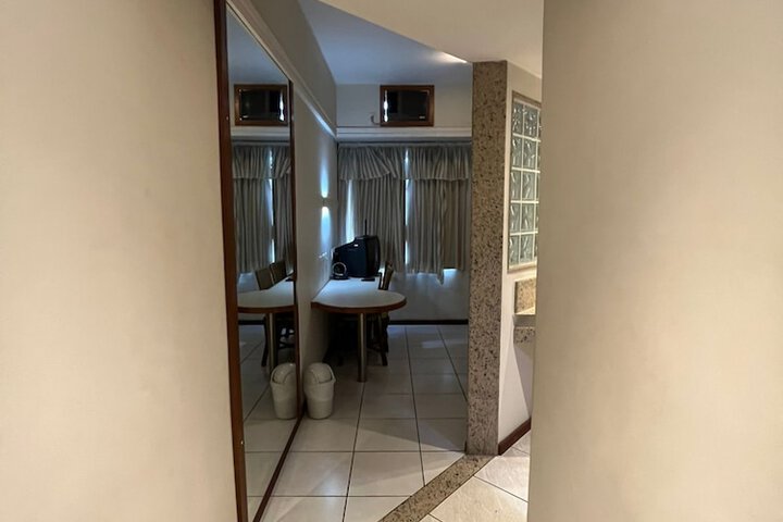 Room 15 of 32