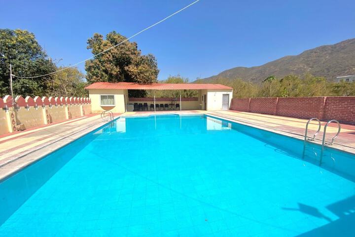 Pool 23 of 45