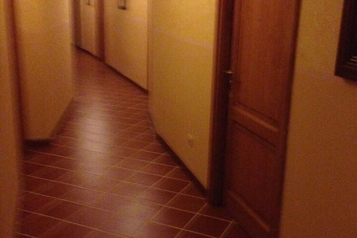 Ballroom/Hall 114 of 142