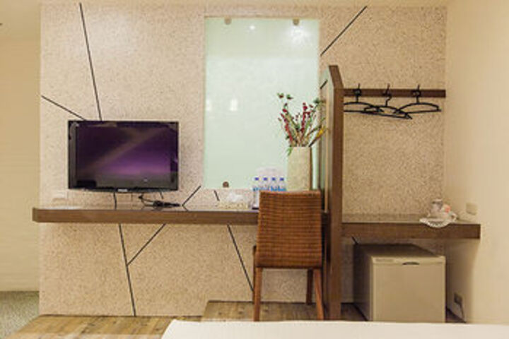 Room 26 of 30
