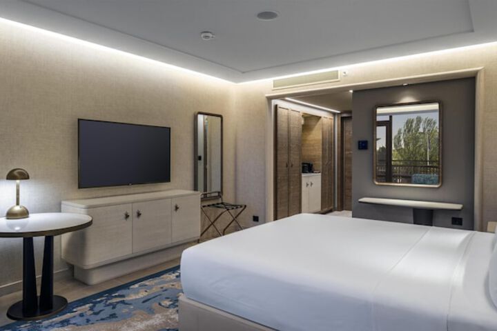 Room 41 of 207