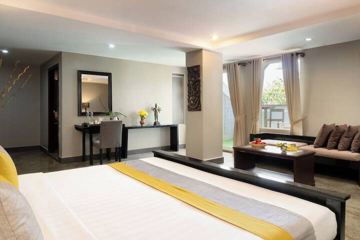 Room 48 of 96