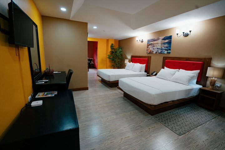 Room 10 of 51