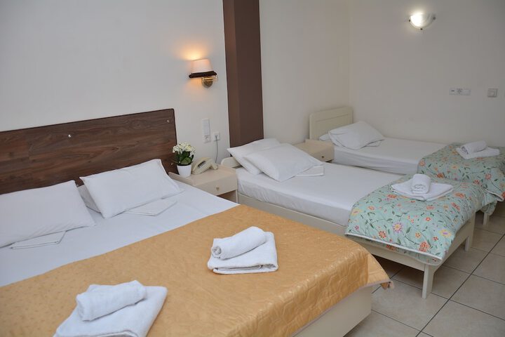 Room 16 of 31
