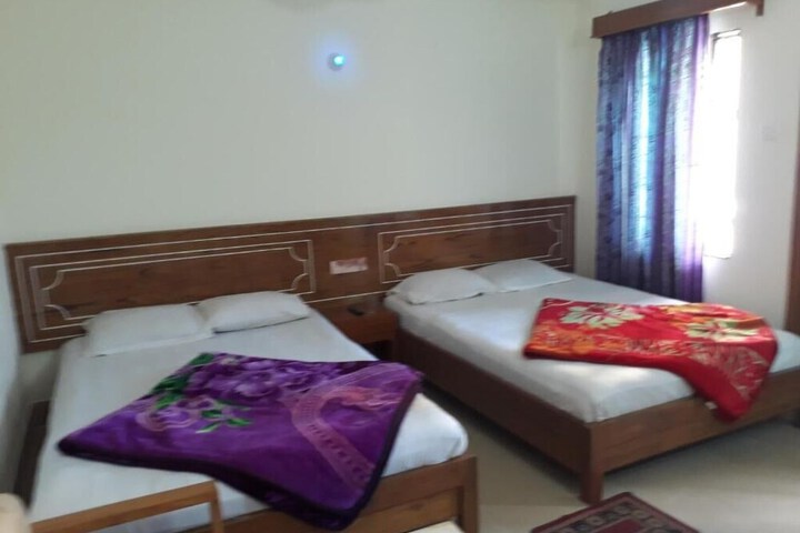 Room 20 of 39