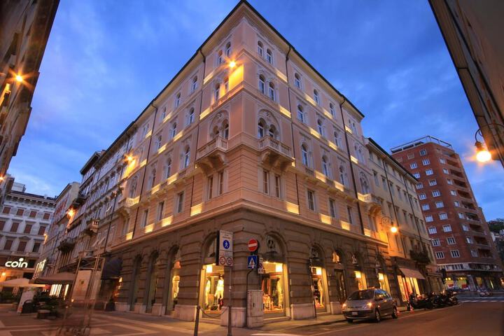 Hotel 46 of 47