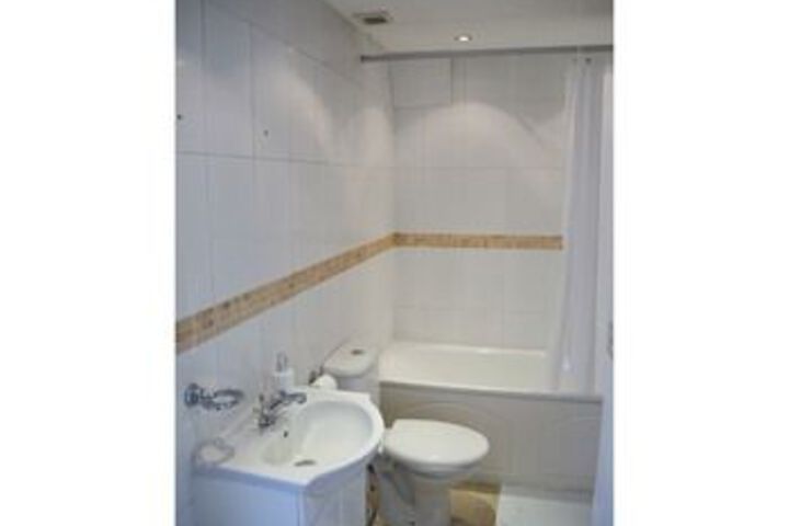 Room 2 of 15