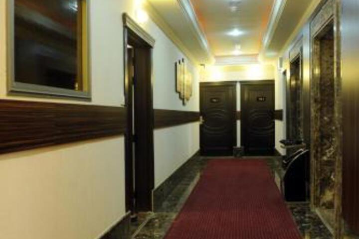 RAOUM INN