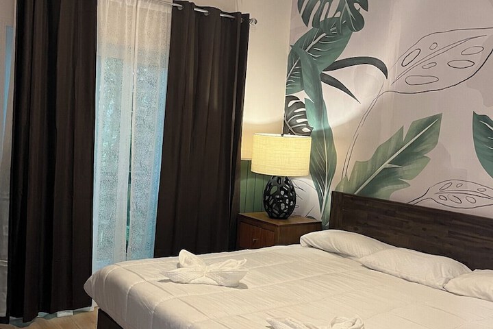 Room 12 of 52