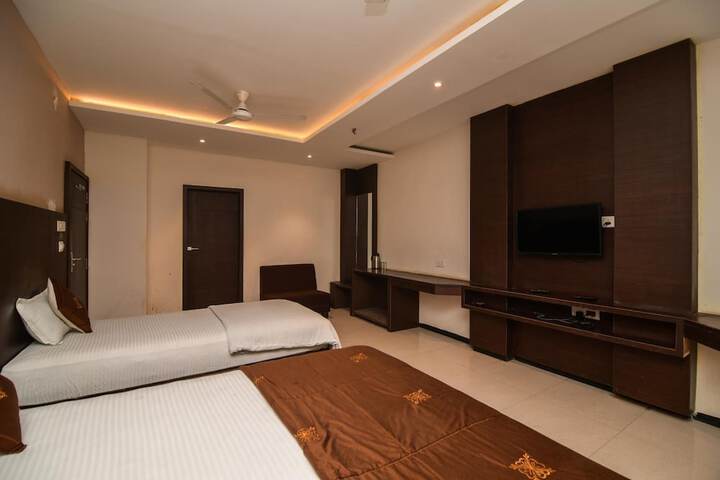 Room 25 of 57