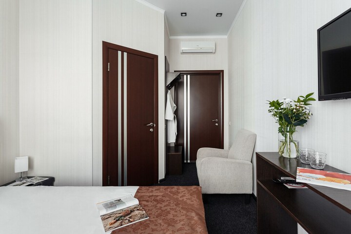 Room 21 of 22