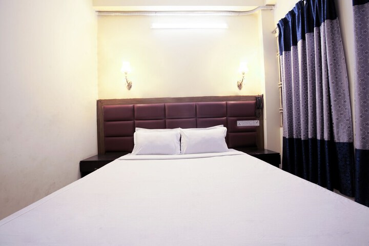 Room 9 of 23