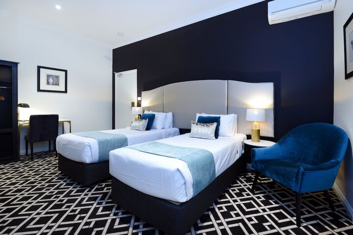 Room 29 of 117