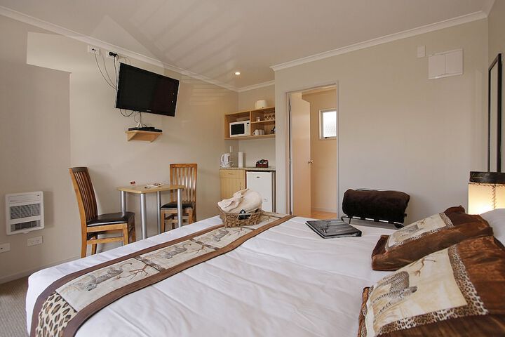 Room 4 of 54