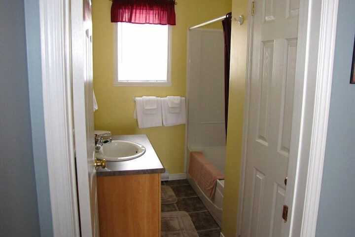 Room 32 of 42