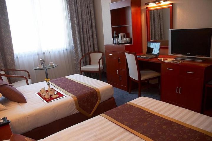 Room 7 of 41