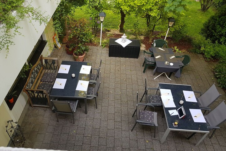 Terrace/Patio 15 of 17