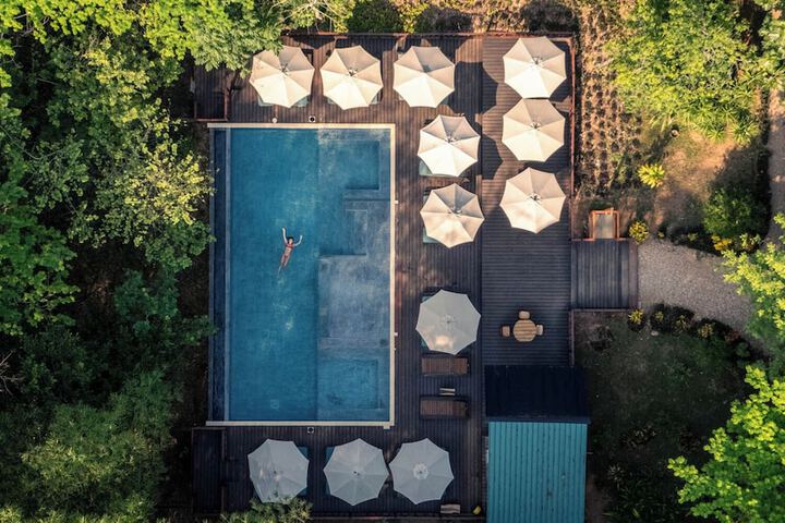 Pool 52 of 160