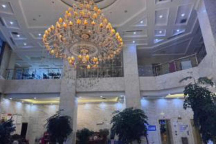 San Yi Grand Hotel