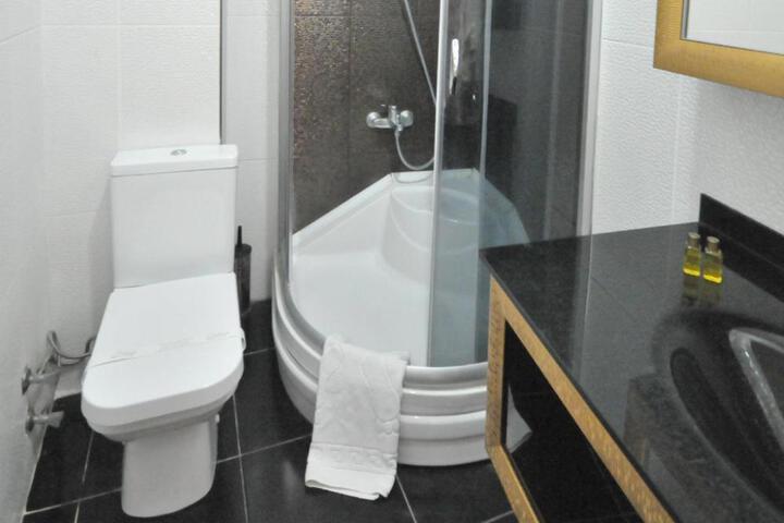 Photo 24