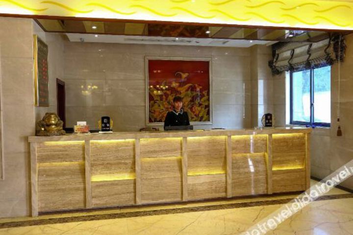 Hotel Interior 11 of 26