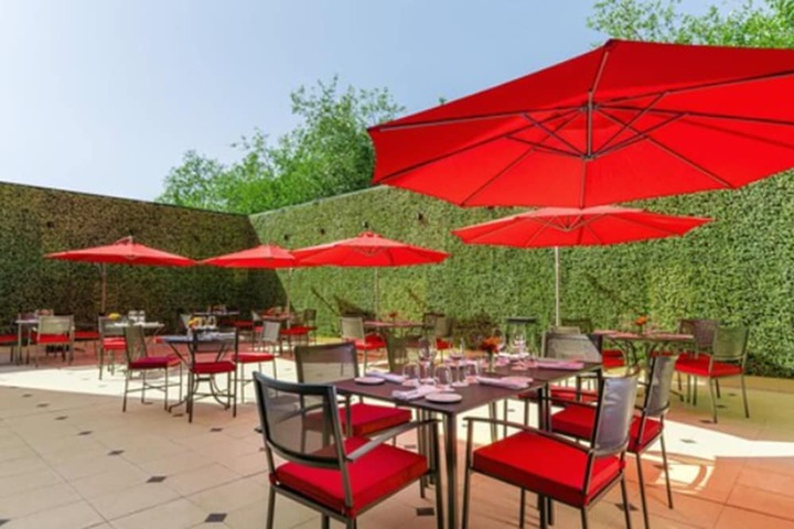 Terrace/Patio 50 of 52