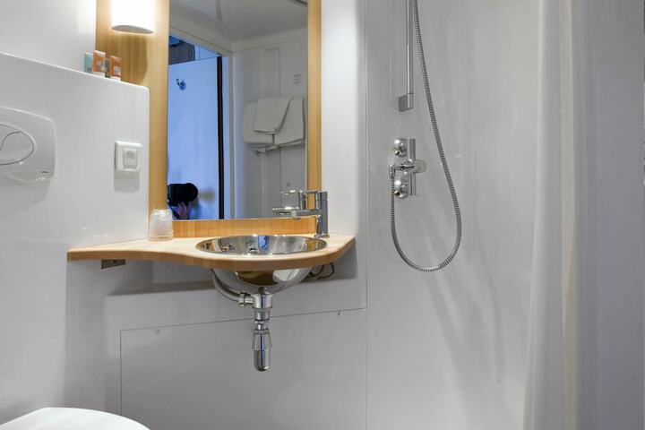 Bath Interior